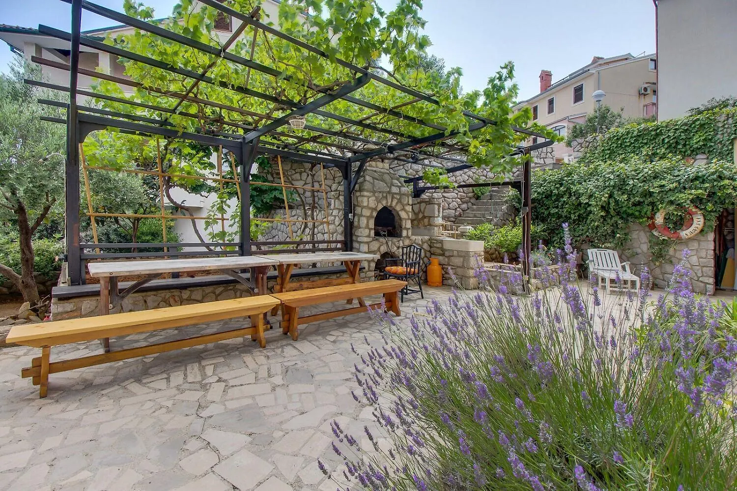 Apartments Eli Mali Lošinj
